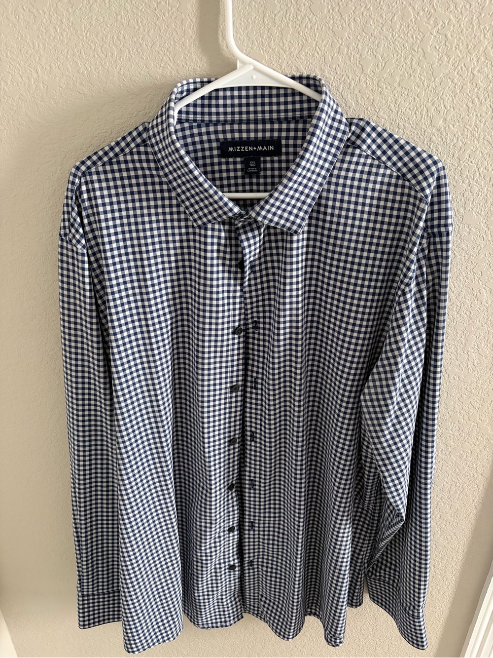 Mizzen+Main Men’s Navy and White Gingham Button-Down Shirt - Wrinkle Free XXL - Picture 1 of 3